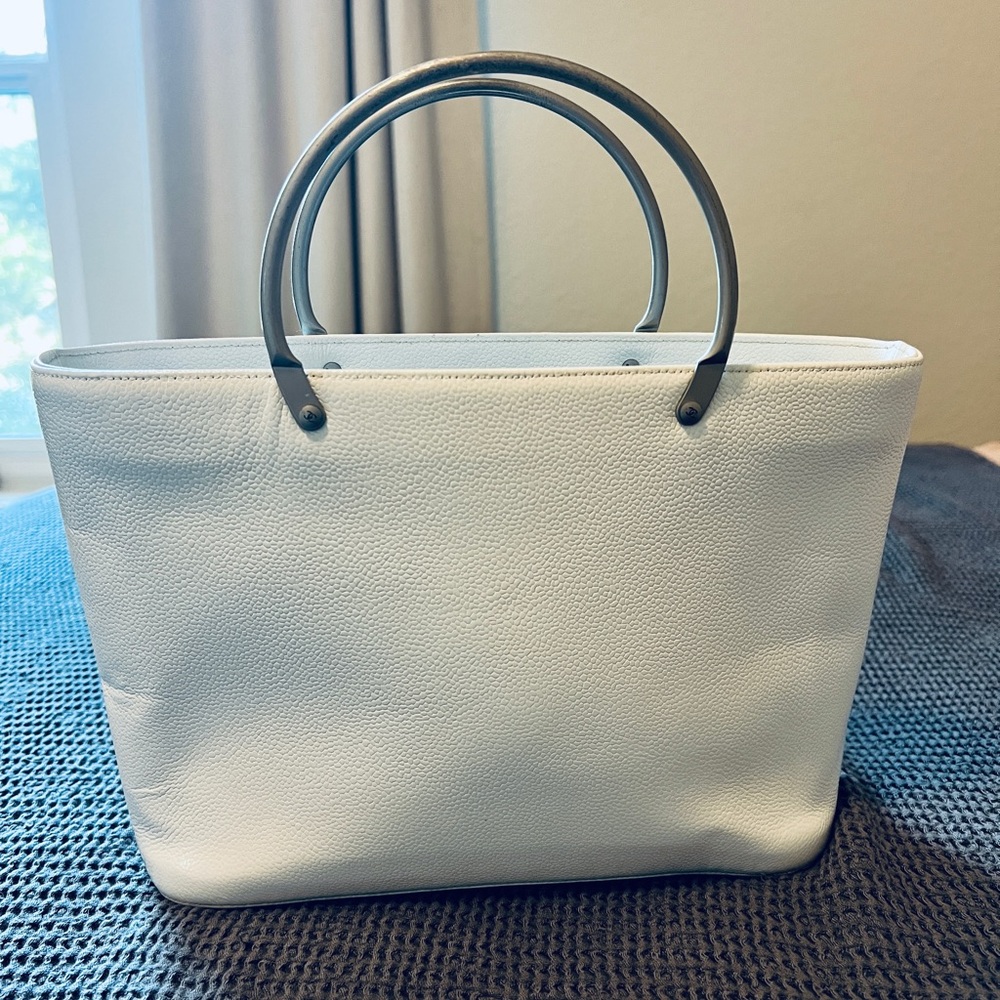 CHANEL White Leather Tote with Silver Handles